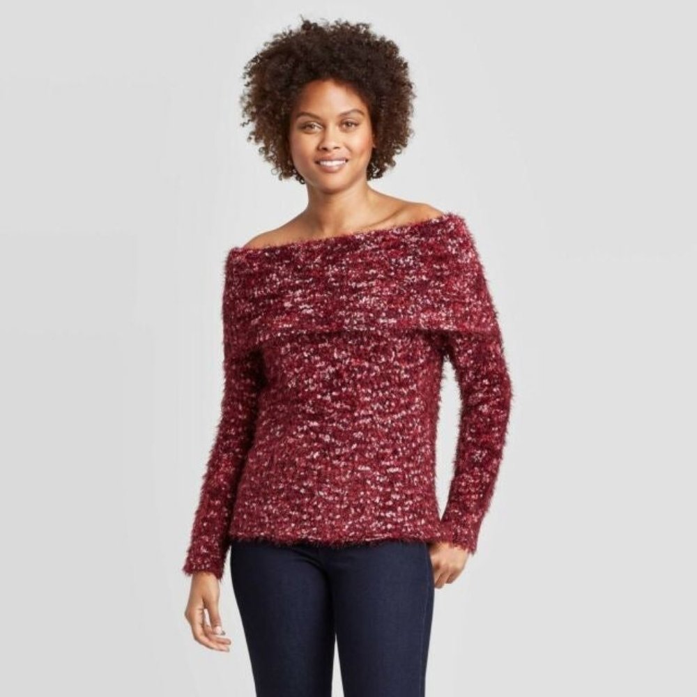 Knox Rose Off Shoulder Eyelash Sweater  Large